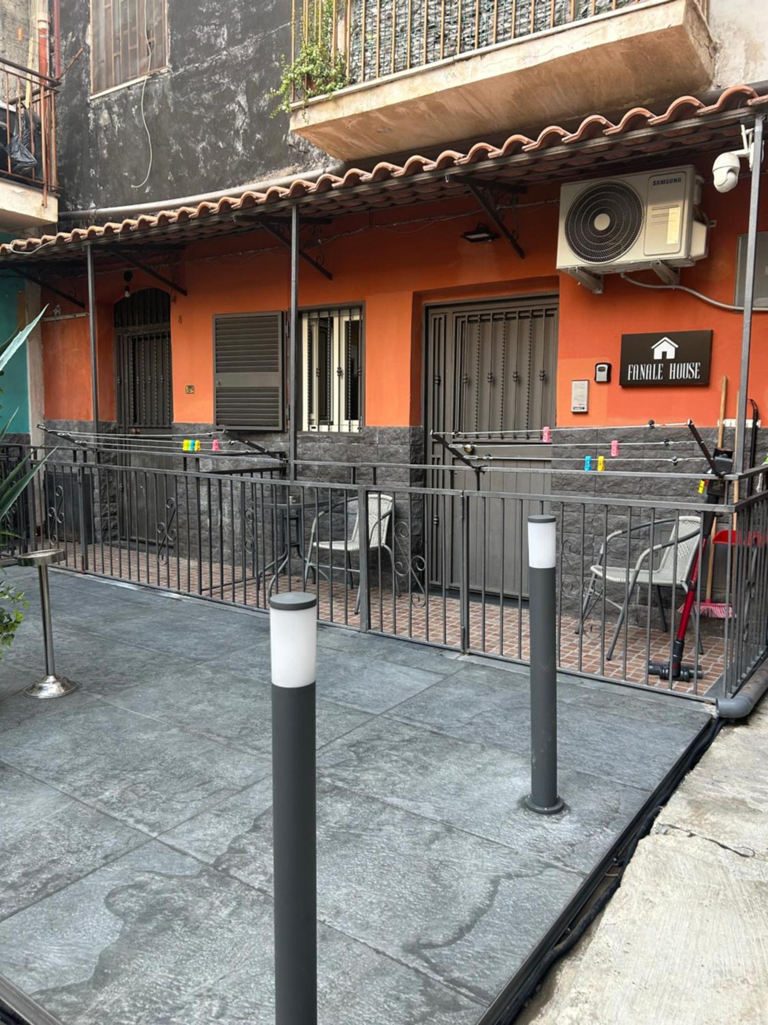 Fanale House Catânia Exterior foto
